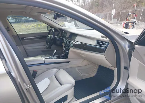2012 BMW 750Li xDrive из США, поврежденный, VIN WBAKC8C58CC437220